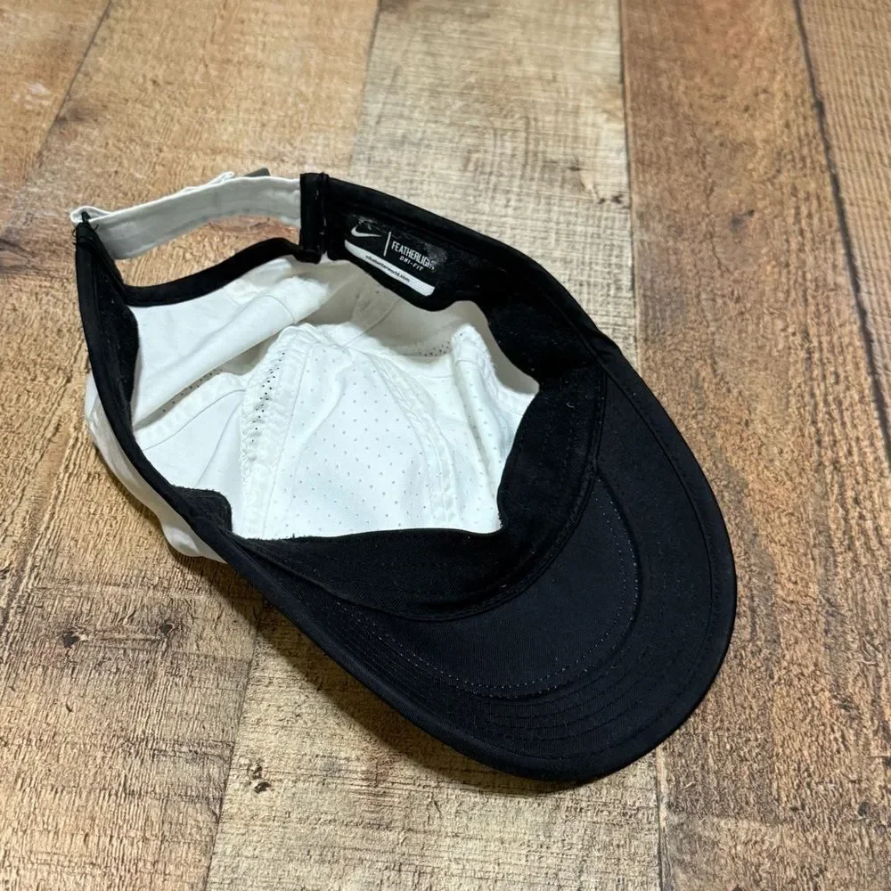 Nike Dri Fit Feather Light Runners Joggers White Baseball Cap with flaws